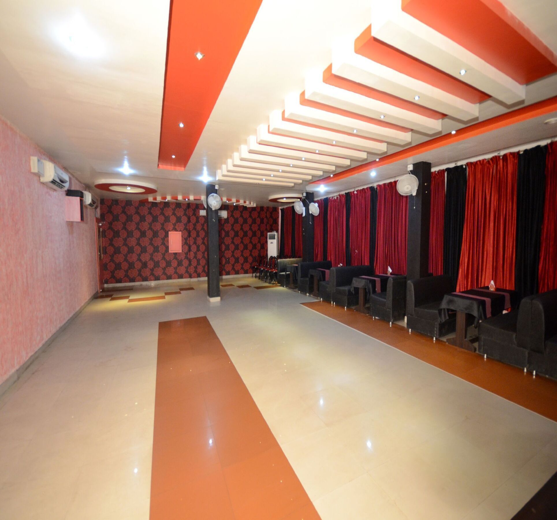 Oyo 2075 Hotel Kota Royal Exterior foto